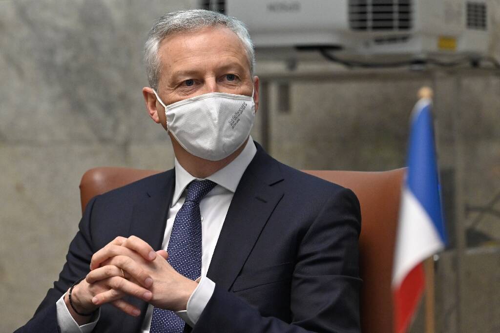 Confinement: le ministre de l'Economie défend du "sur-mesure" pour les commerces