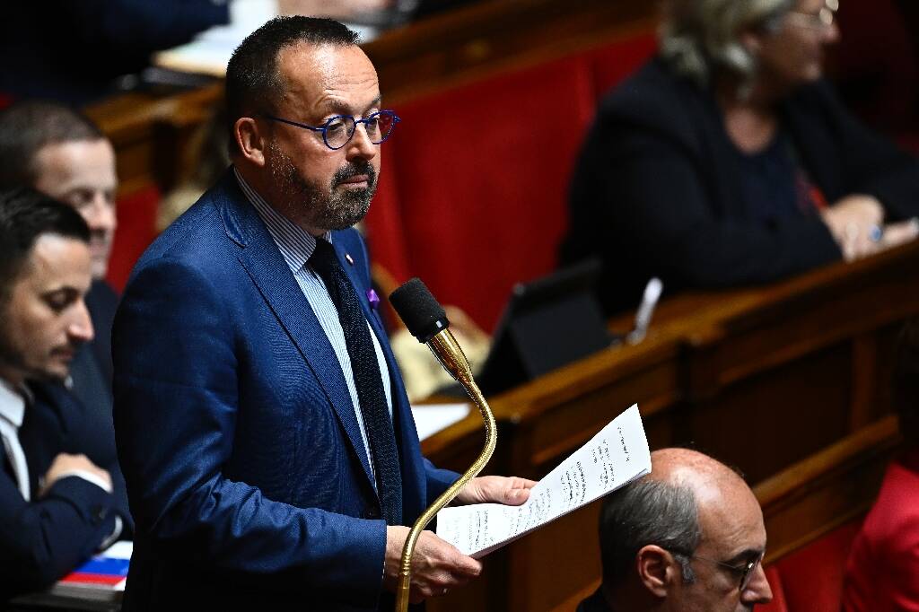 Budget de la Sécu: hostile aux "coups de rabot", le rapporteur demande des documents au gouvernement