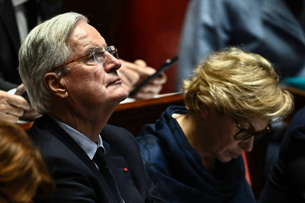 Motion de censure: l'Assemblée nationale s'apprête à pousser le gouvernement Barnier vers la sortie