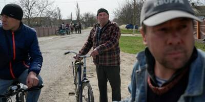 Sur la ligne de front dans le sud de l'Ukraine, un village dévasté