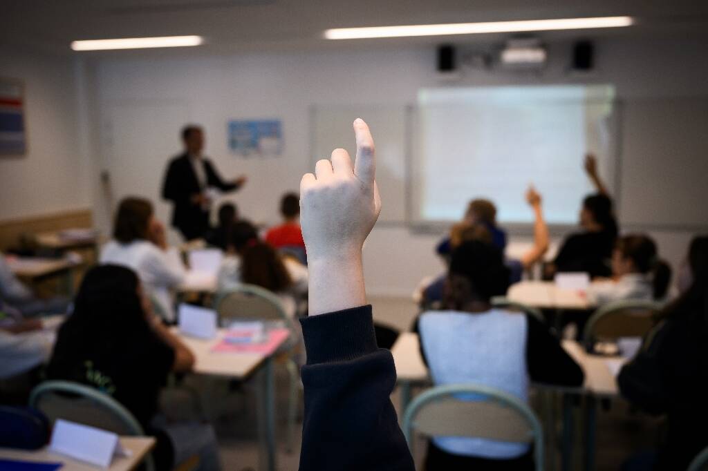 Les élèves français toujours parmi les derniers de la classe en maths et en sciences dans l'Union européenne
