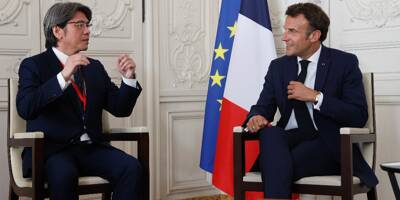 Emmanuel Macron reçoit plus de 200 patrons étrangers à Versailles et annonce 13 milliards d'euros d'investissements