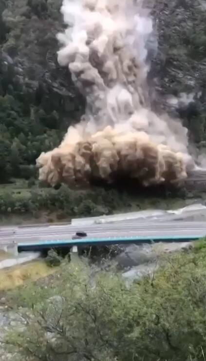 Trafic ferroviaire et routier très perturbé entre France et Italie après un éboulement en Savoie, ce dimanche