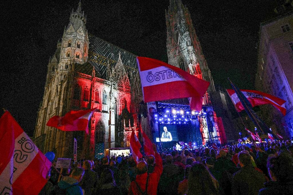 L'Autriche aux urnes ce dimanche, l'extrême droite favorite d'une courte tête