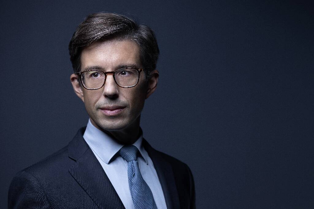 La décision est attendue ce vendredi: qui est Luis Vassy, ce diplomate grand favori pour prendre la direction de Sciences Po