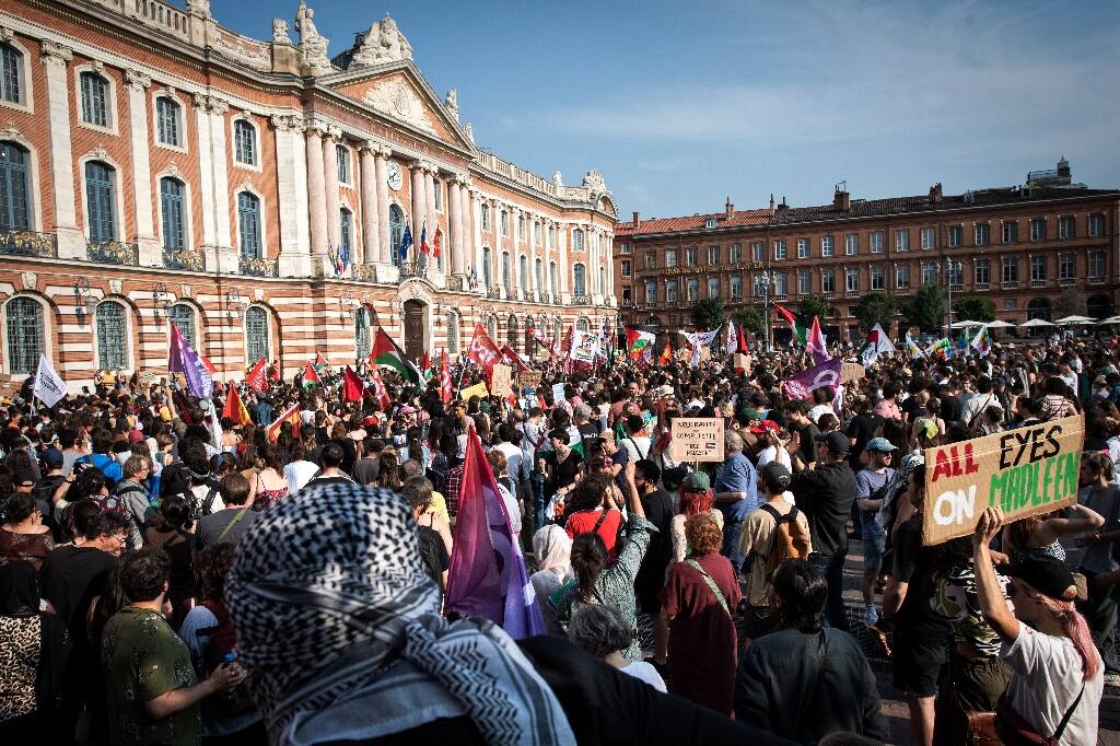 Bateau pour Gaza: deux Français ont accepté leur expulsion d'Israël, quatre ont refusé