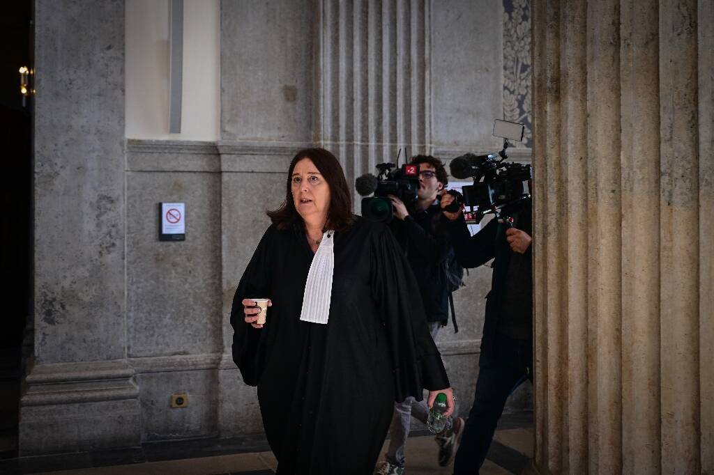 "C'était pas un bébé Destop": à la barre des témoins, le cri de colère des parents de Lisa