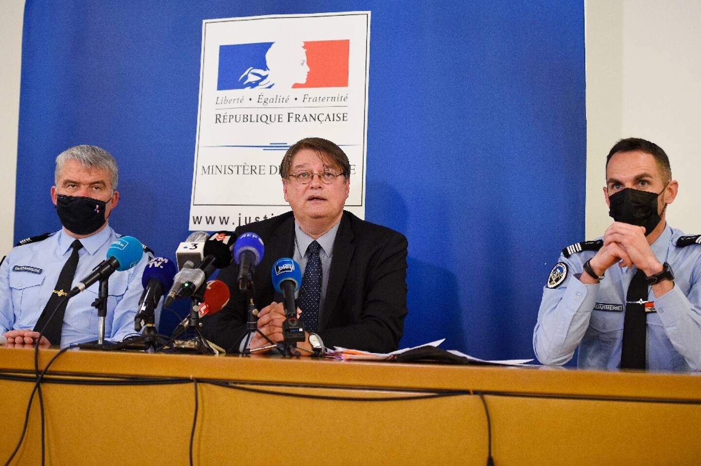 Affaire Mia: une figure du mouvement complotiste dans le viseur de la justice - Nice-Matin
