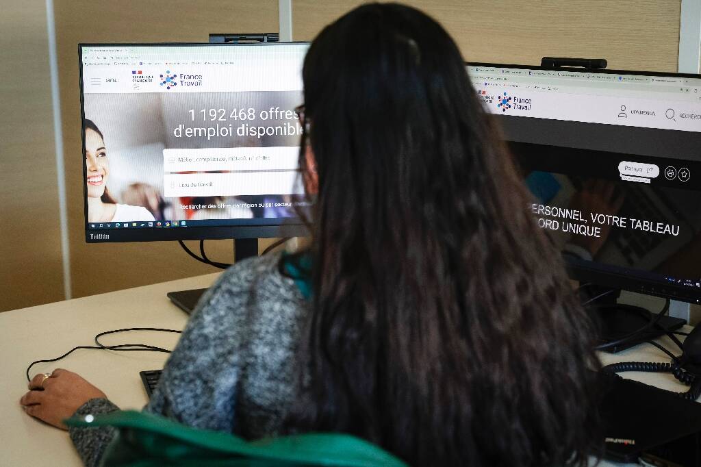 France: baisse "surprise" du taux de chômage au deuxième trimestre