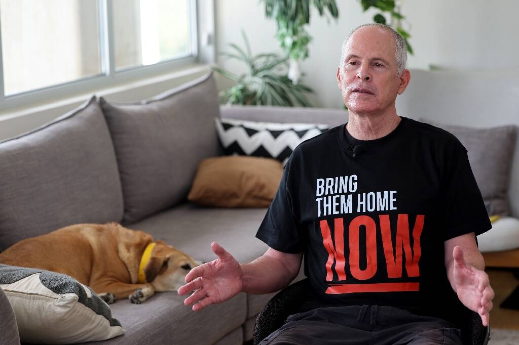 Il se souvient comment son ravisseur a sorti une arme et lui a dit: "Maintenant, je vais te tuer": un ex-otage israélien raconte ses 484 jours en captivité à Gaza