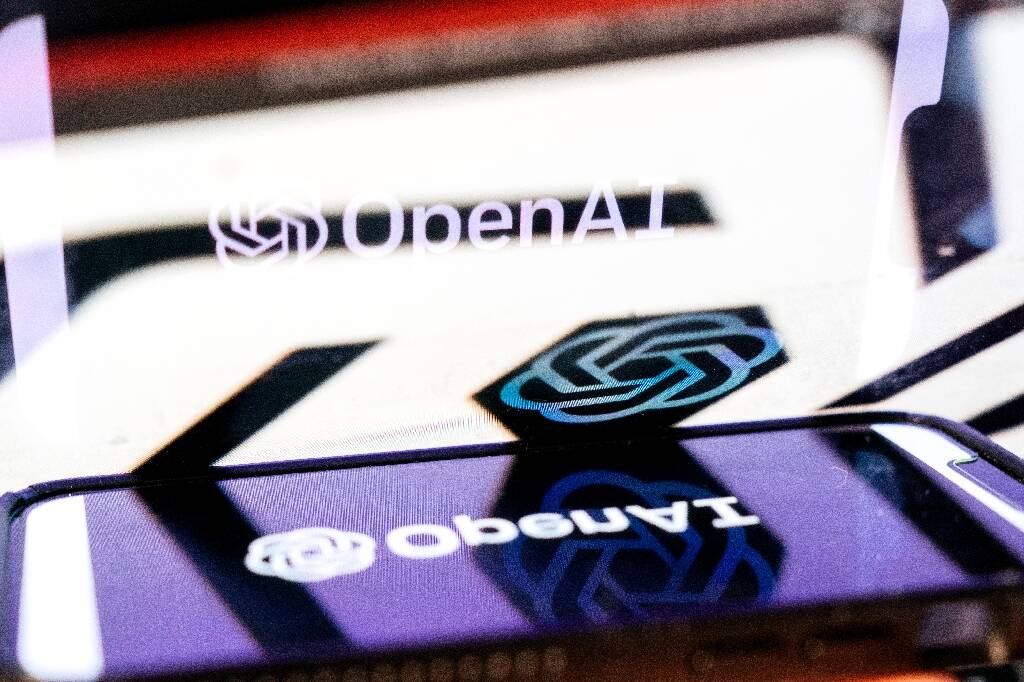 Intelligence artificielle: l'UE planche sur une législation historique pour limiter les dérives