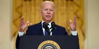 Joe Biden promet des représailles après l'attaque terroriste qui a tué 12 militaires américains à Kaboul