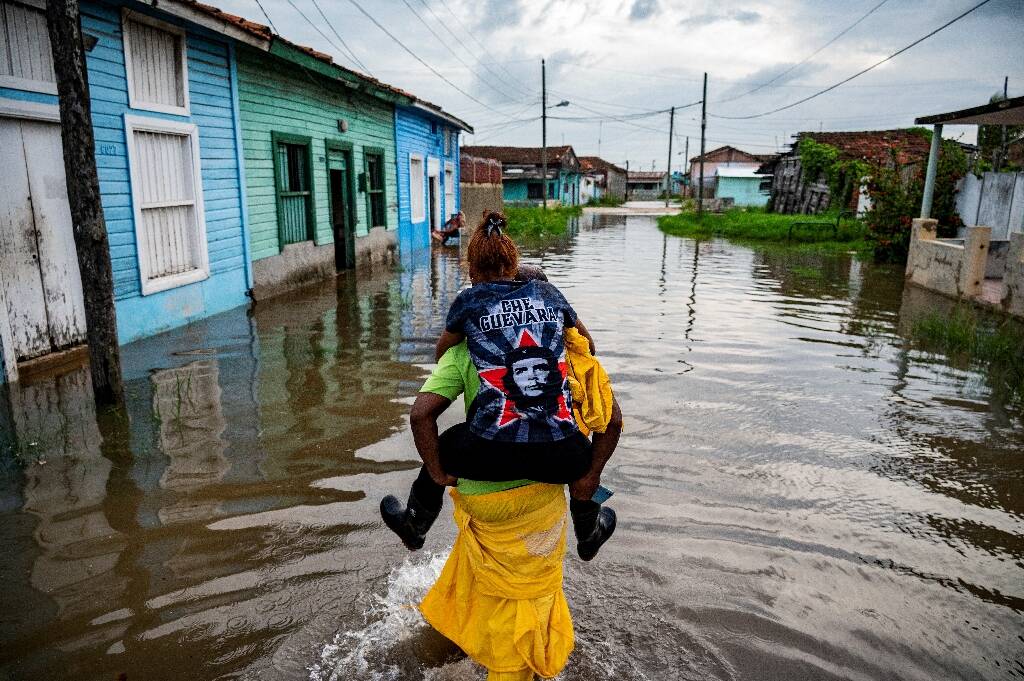 La tempête Idalia devrait devenir un "ouragan majeur" à son arrivée sur la Floride aux Etats-Unis