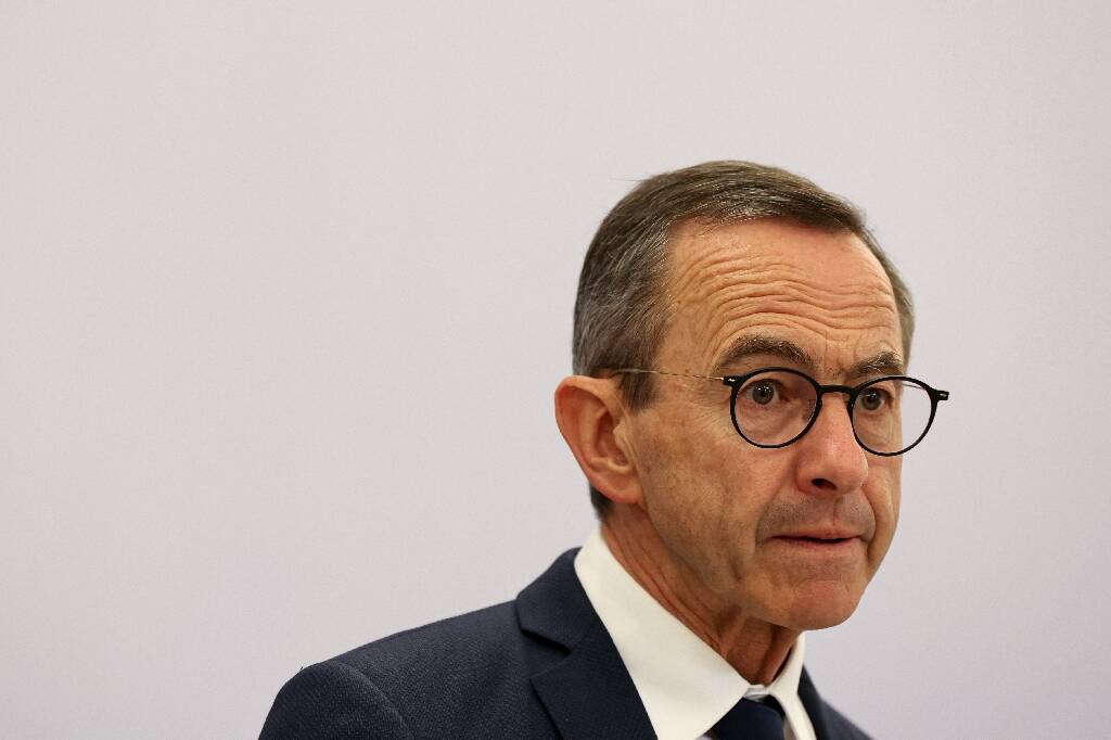 Le ministre de l'Intérieur Bruno Retailleau décrète la fin du macronisme... et provoque la colère du camp présidentiel