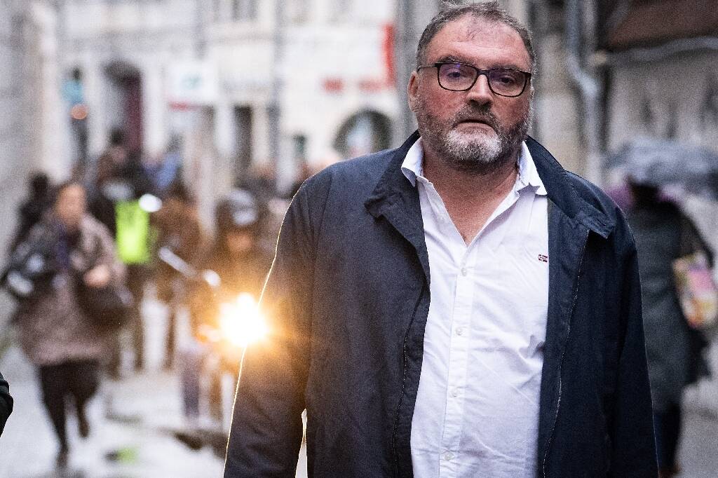 Procès Péchier: l'accusé enfin à la barre pour être entendu sur les faits