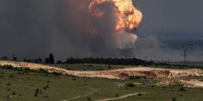 Une attaque ukrainienne en Crimée provoque l'explosion d'un dépôt de munitions