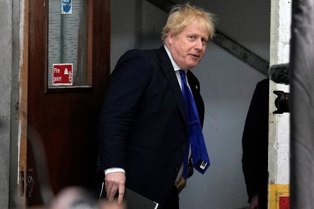 Loin d'en avoir fini avec la saga du "partygate", Boris Johnson attendu au Parlement