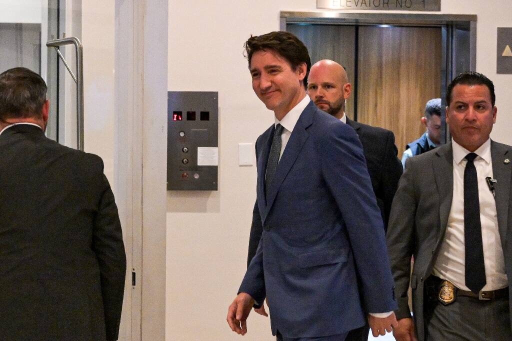 Inquiet sur les droits de douane, Justin Trudeau a rencontré Donald Trump en Floride