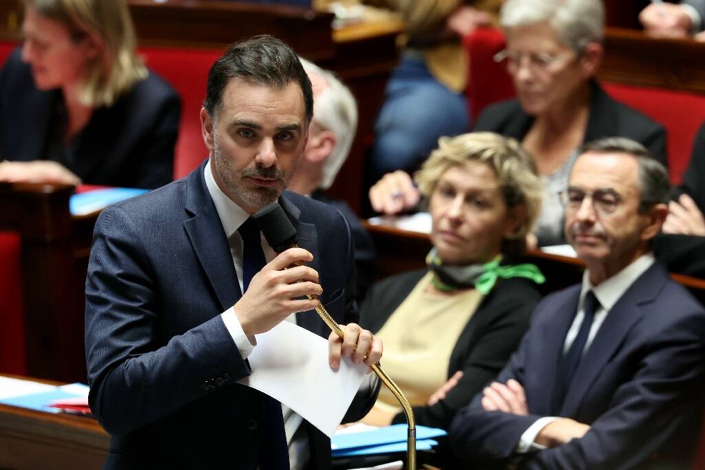 Gel des pensions: le ministre du Budget prêt à une "ouverture" sur les petites retraites