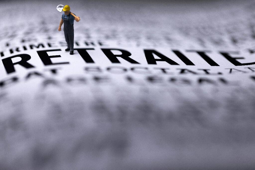 Au dernier jour du "conclave" des retraites, le patronat accusé de "torpiller" les négociations