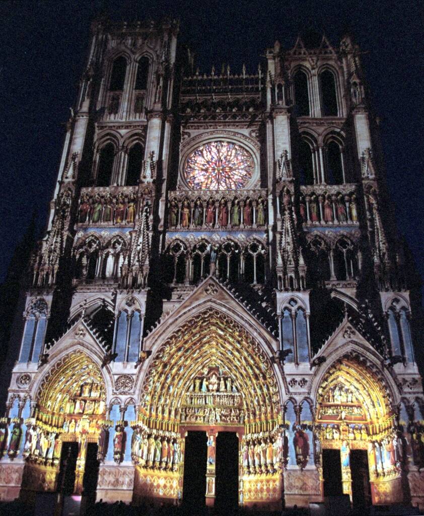 Notre-Dame-de-Paris, Reims, Metz... Les cathédrales, des géantes en chiffres et en records
