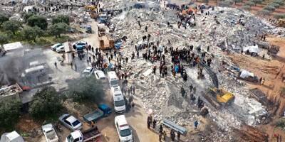 Séisme en Turquie et Syrie: l'aide internationale se mobilise pendant que les deux pays comptent leurs morts