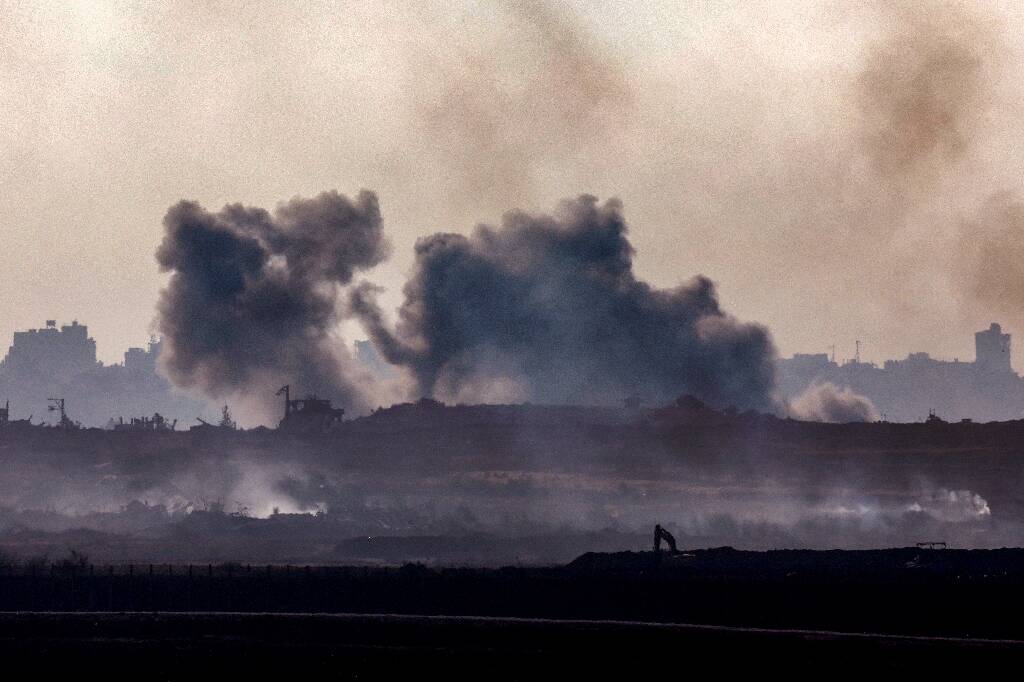 Gaza: la Défense civile annonce 31 personnes tuées par des tirs israéliens en allant chercher de l'aide