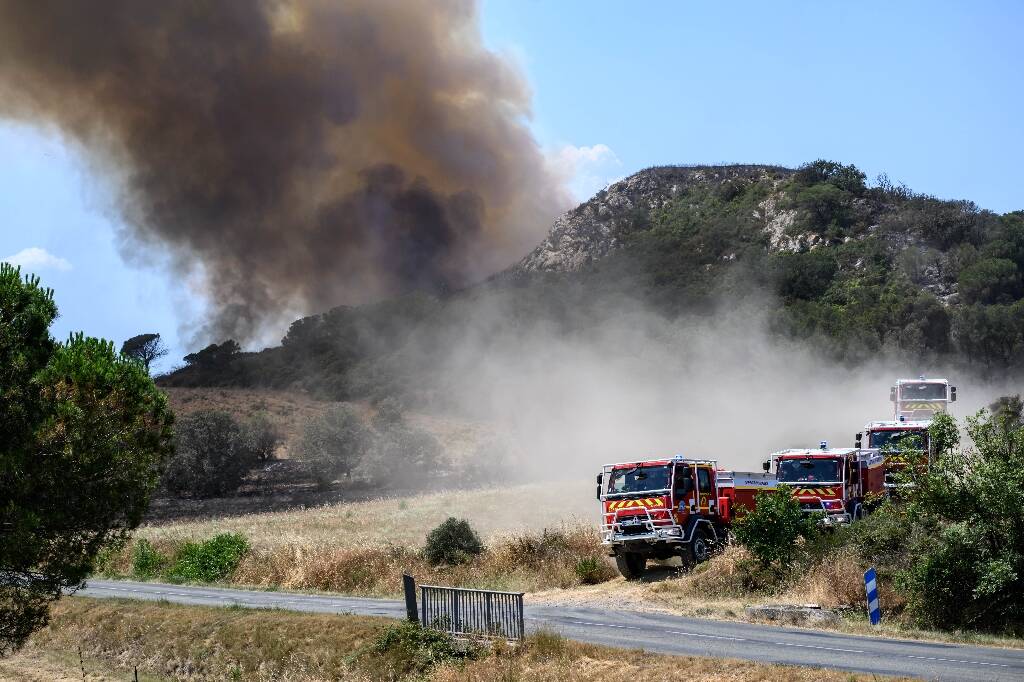 Il a dévoré 400 hectares de végétation, l'incendie dans l'Aude sous contrôle