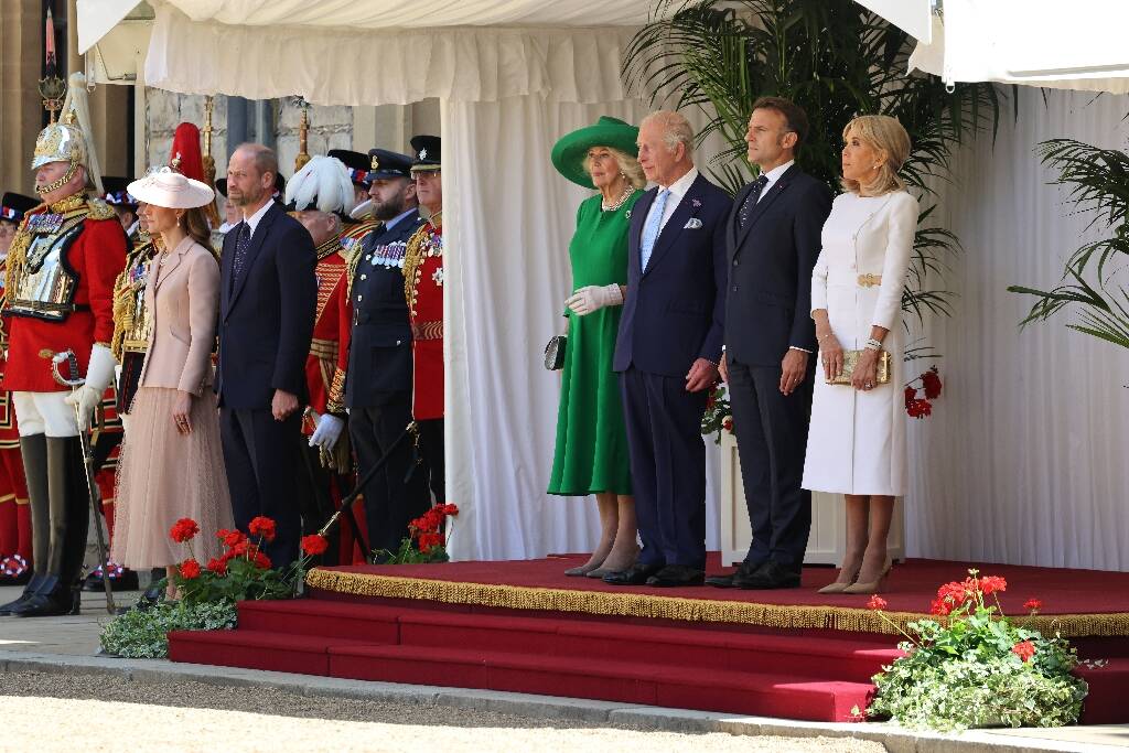 Faste royal et entente cordiale au premier jour de la visite d'Etat de Macron au Royaume-Uni