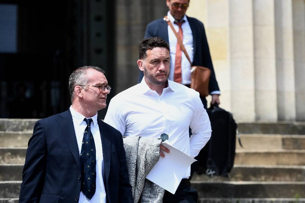 D'anciens rugbymen de Grenoble aux assises pour un viol collectif après une "troisième mi-temps" à Bordeaux