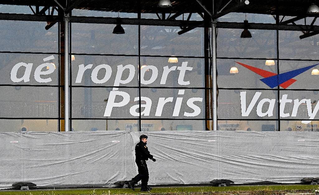 Soupçon de traite d'êtres humains: début du marathon judiciaire à l'aéroport de Vatry