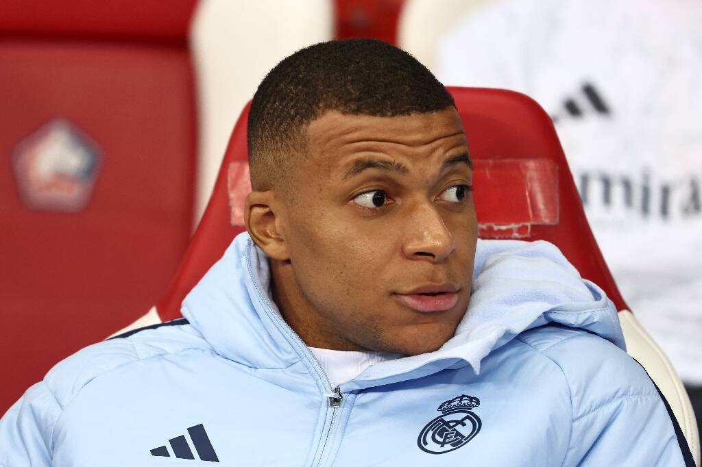 Litige Mbappé/PSG: la LFP examine l'appel du club ce mardi, le joueur cité par un journal suédois dans une affaire de viol