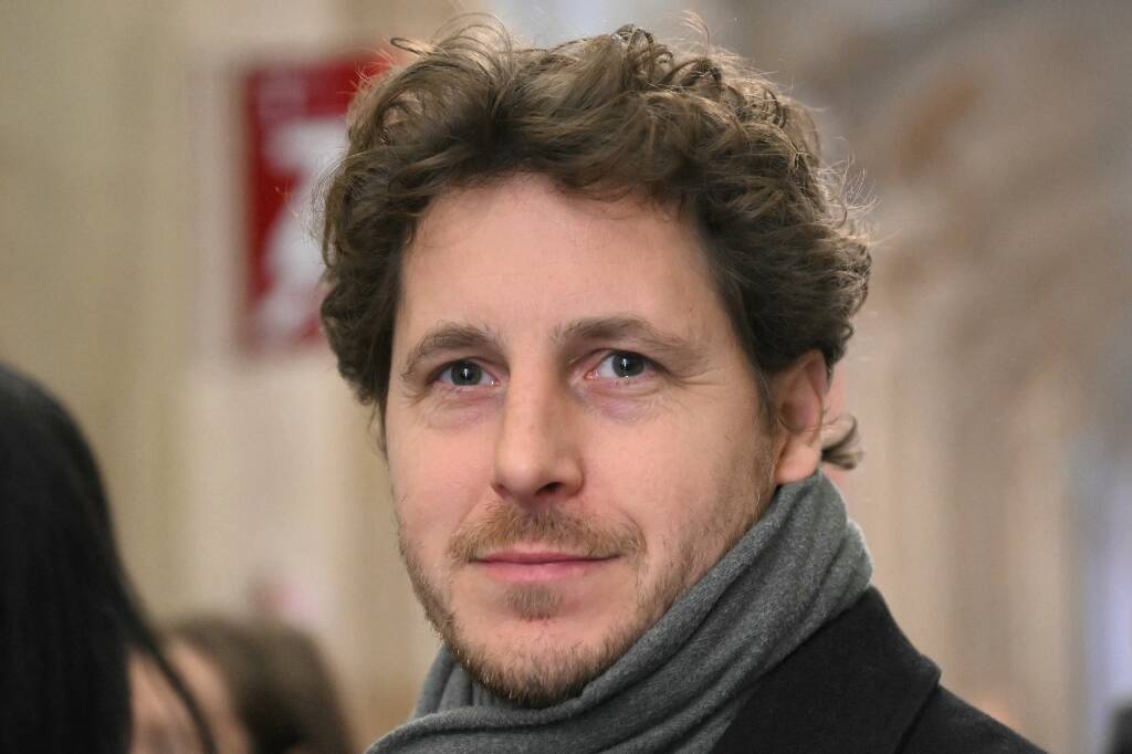 Harcèlement moral: l'enquête visant l'ex-chef des Ecologistes Julien Bayou classée sans suite