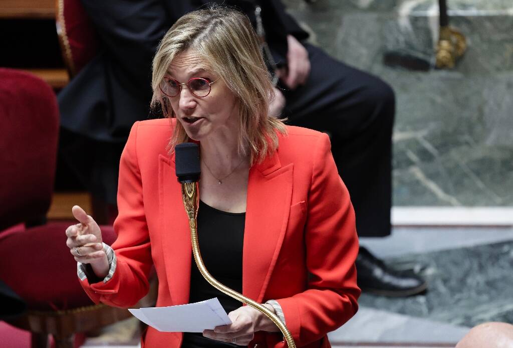 Suppression des ZFE: la ministre de la Transition écologique dénonce "cynisme" et "démagogie"