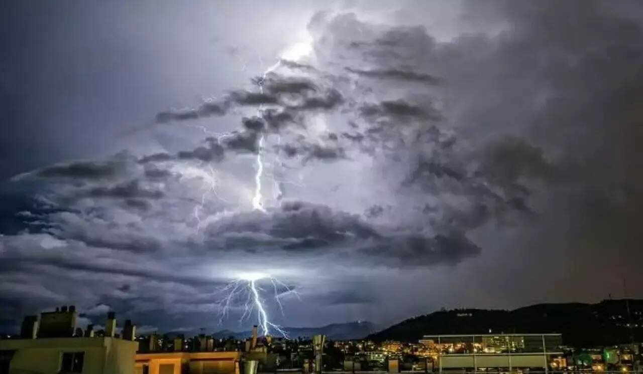 Météo France place les Alpes-Maritimes en vigilance jaune aux orages ce mercredi 8 mai, voici à quoi il faut s'attendre