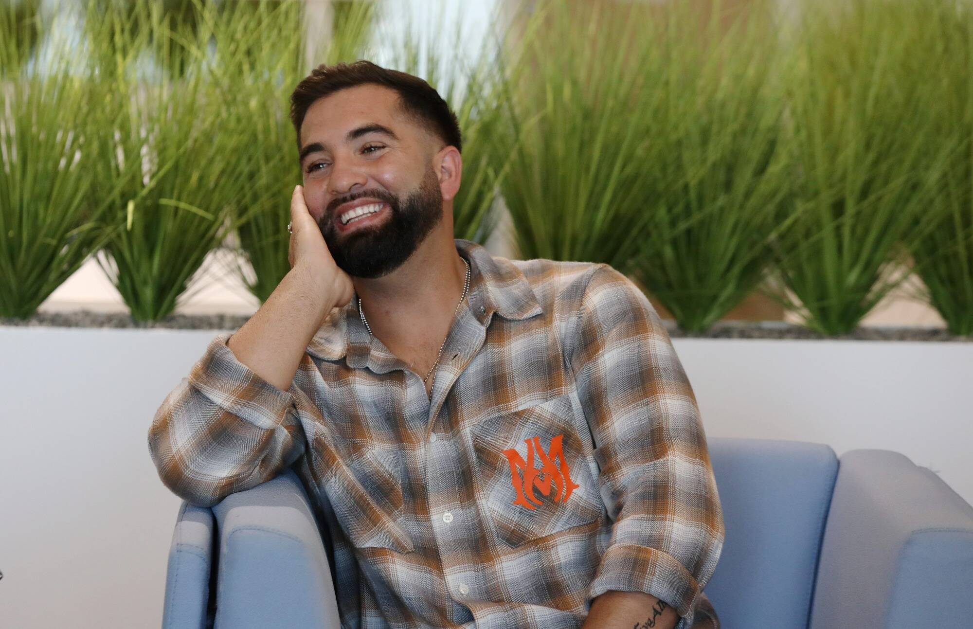 Kendji Girac blessé par balle: "Ce n'est pas un règlement de compte, c'est un accident", estime un proche