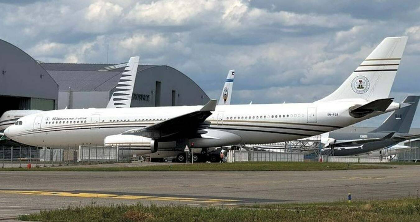 Il était un temps dans le viseur de la justice française, quel est cet imposant avion stationné sur le tarmac de l'aéroport de Nice?