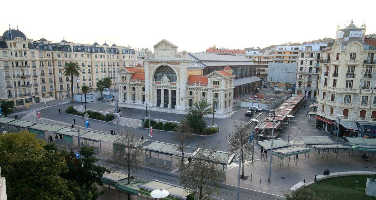 Du train des pignes jusqu'au fiasco de la halle gourmande: ces dates qui ont marqué la gare du Sud à Nice