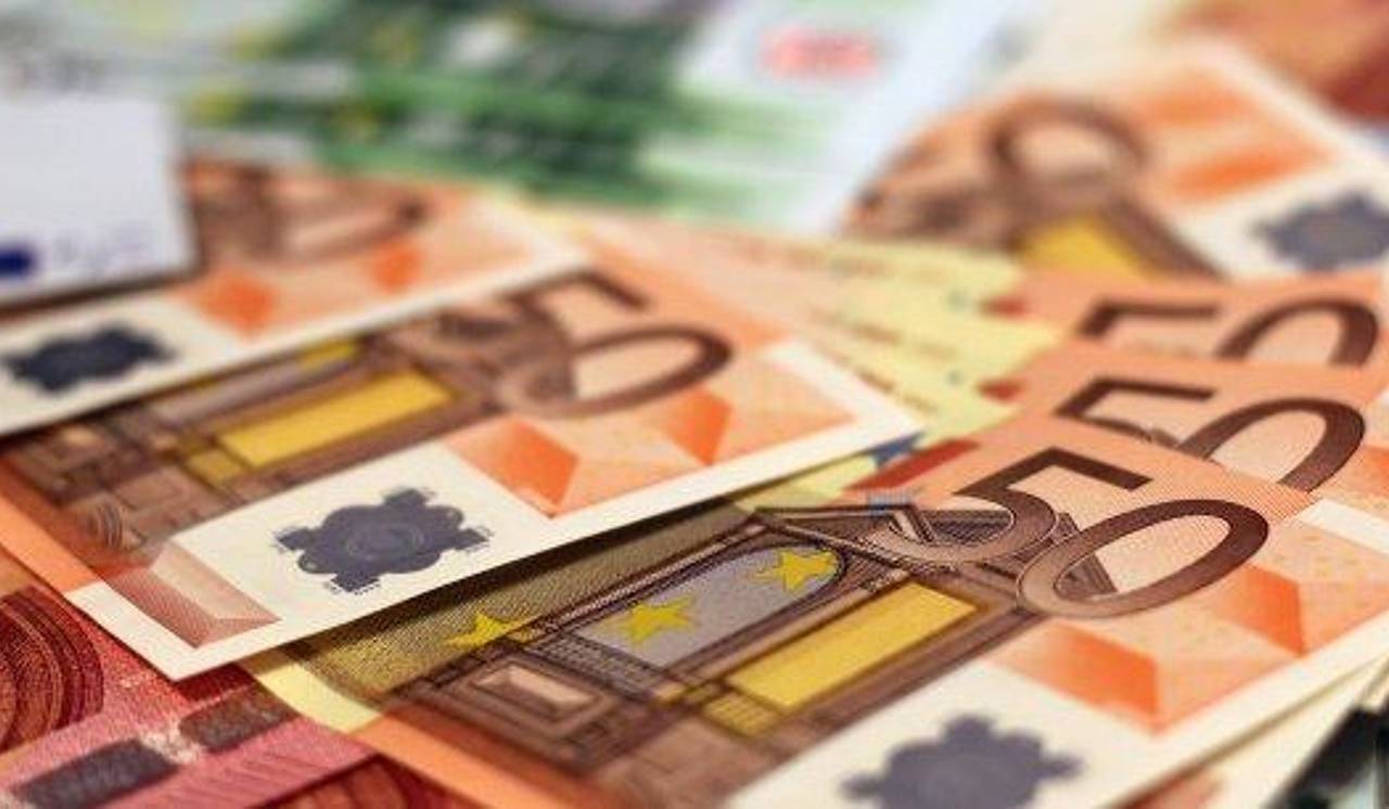 Retard dans le paiement des salaires durant le week-end de Pâques: que dit la loi?