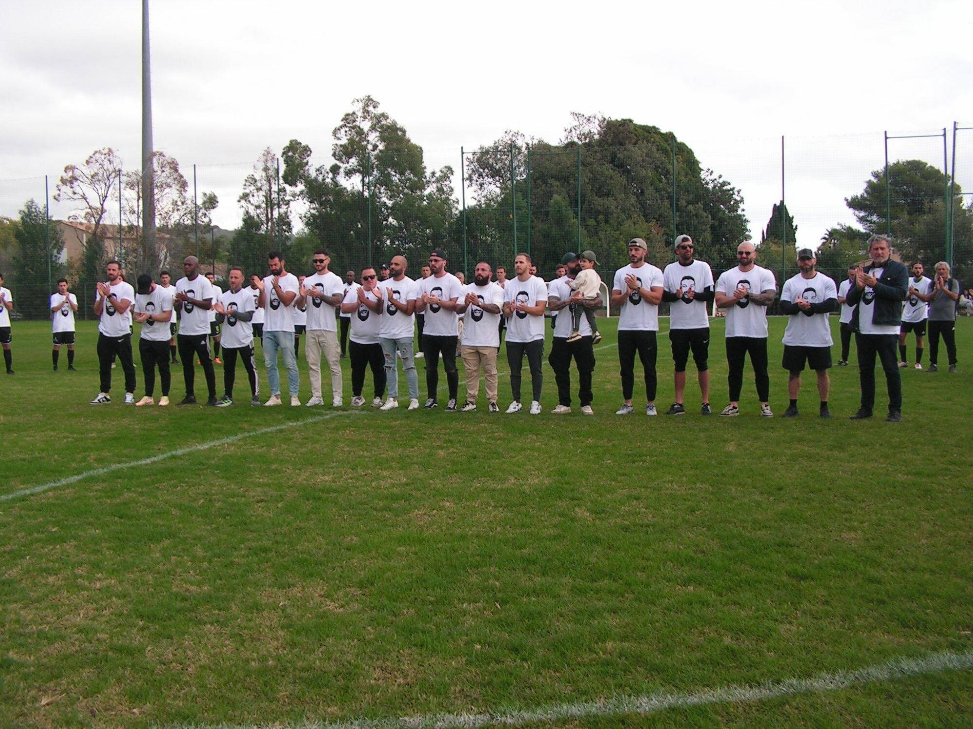 "C'était un guerrier au grand coeur": ils rendent un hommage vibrant au footballeur varois Guillaume Dalançon