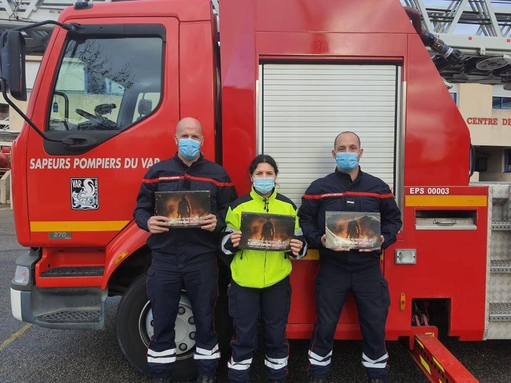 Comment les sapeurs-pompiers de l'aire toulonnaise vont distribuer leur calendrier malgré les restrictions sanitaires