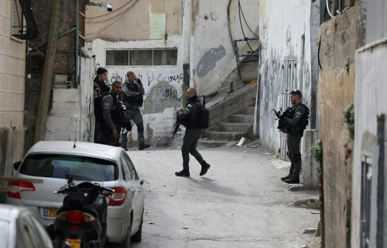 Deux attaques, un raid israélien, Blinken sur place... On fait le point sur la situation à Jérusalem