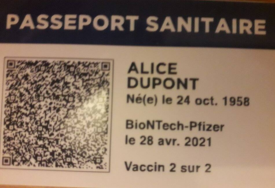 Je suis Niçois et j'ai reçu un passeport sanitaire au format carte de crédit par courrier, est-ce normal?