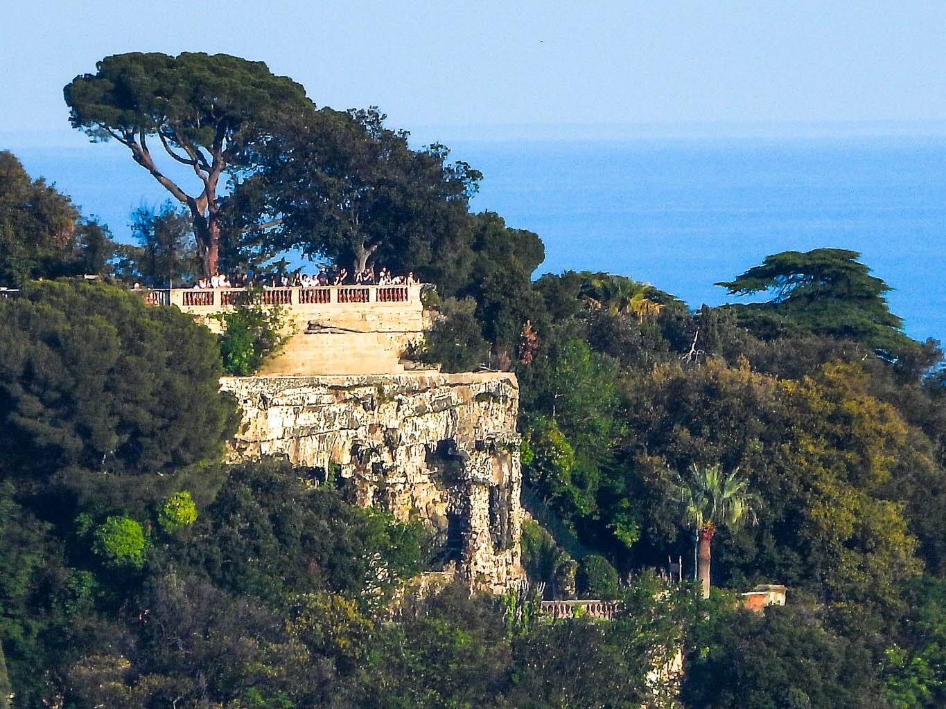 Pourquoi n'y a-t-il plus d'eau à la cascade de la colline du Château de Nice?