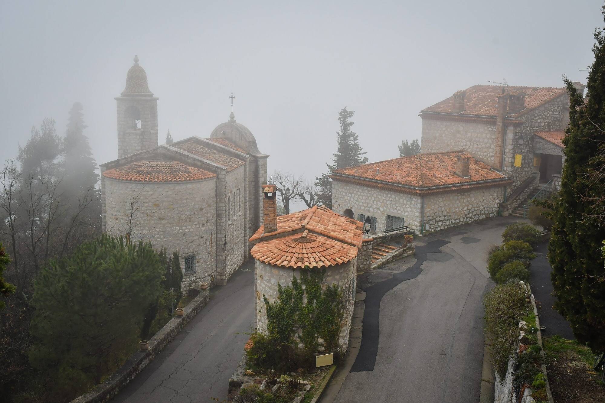 Détruit par un séisme et des obus de la Seconde guerre mondiale, le village de Castillon fête les 70 ans de sa reconstruction