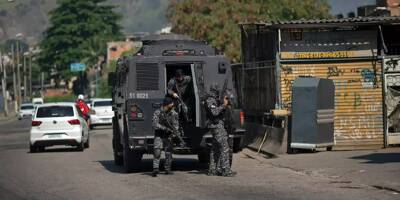 Une sanglante descente de police fait au moins 13 morts dans une favela au Brésil