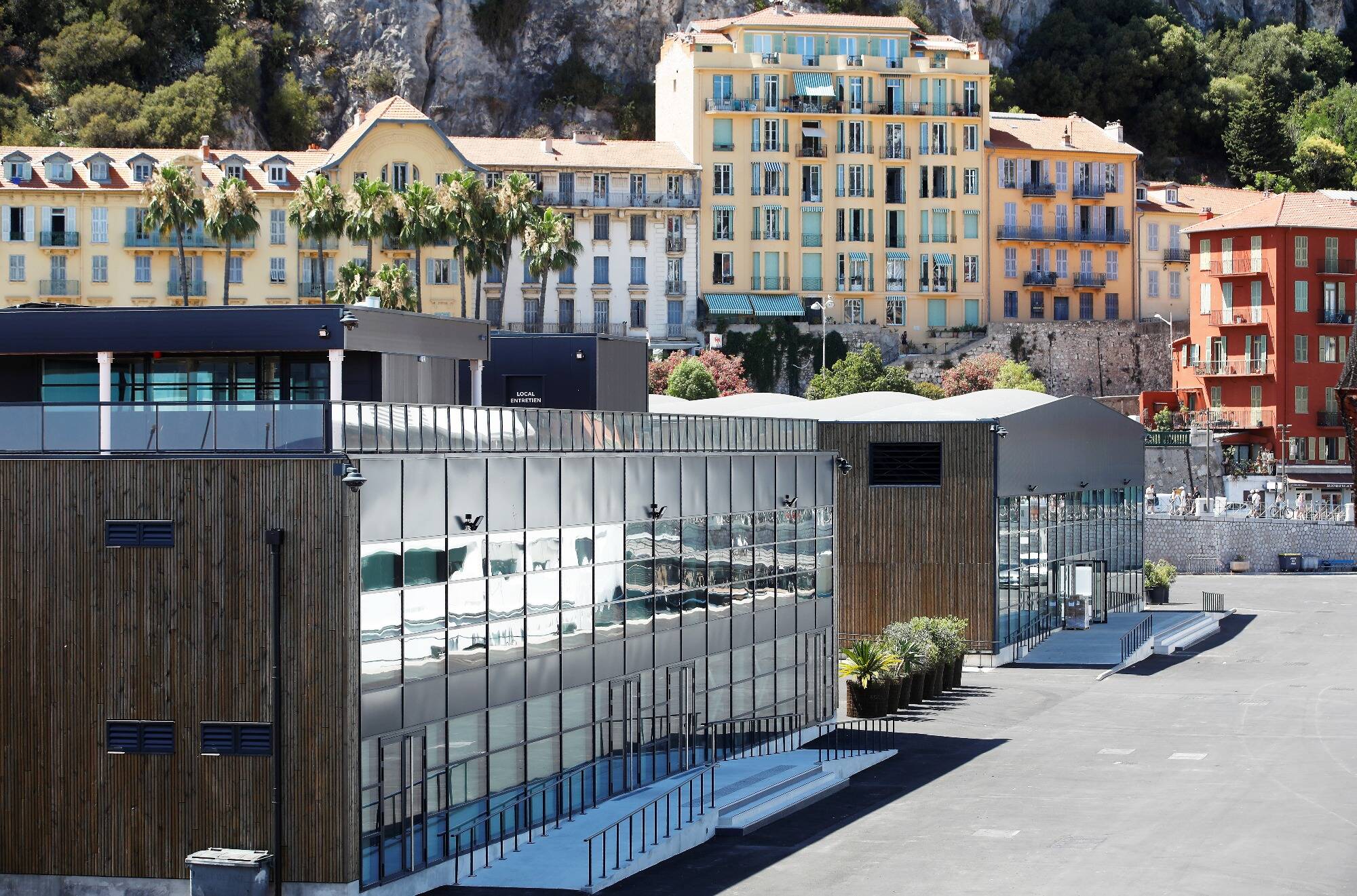 Trop haut, le nouveau centre des congrès de Nice? Un permis modificatif déposé
