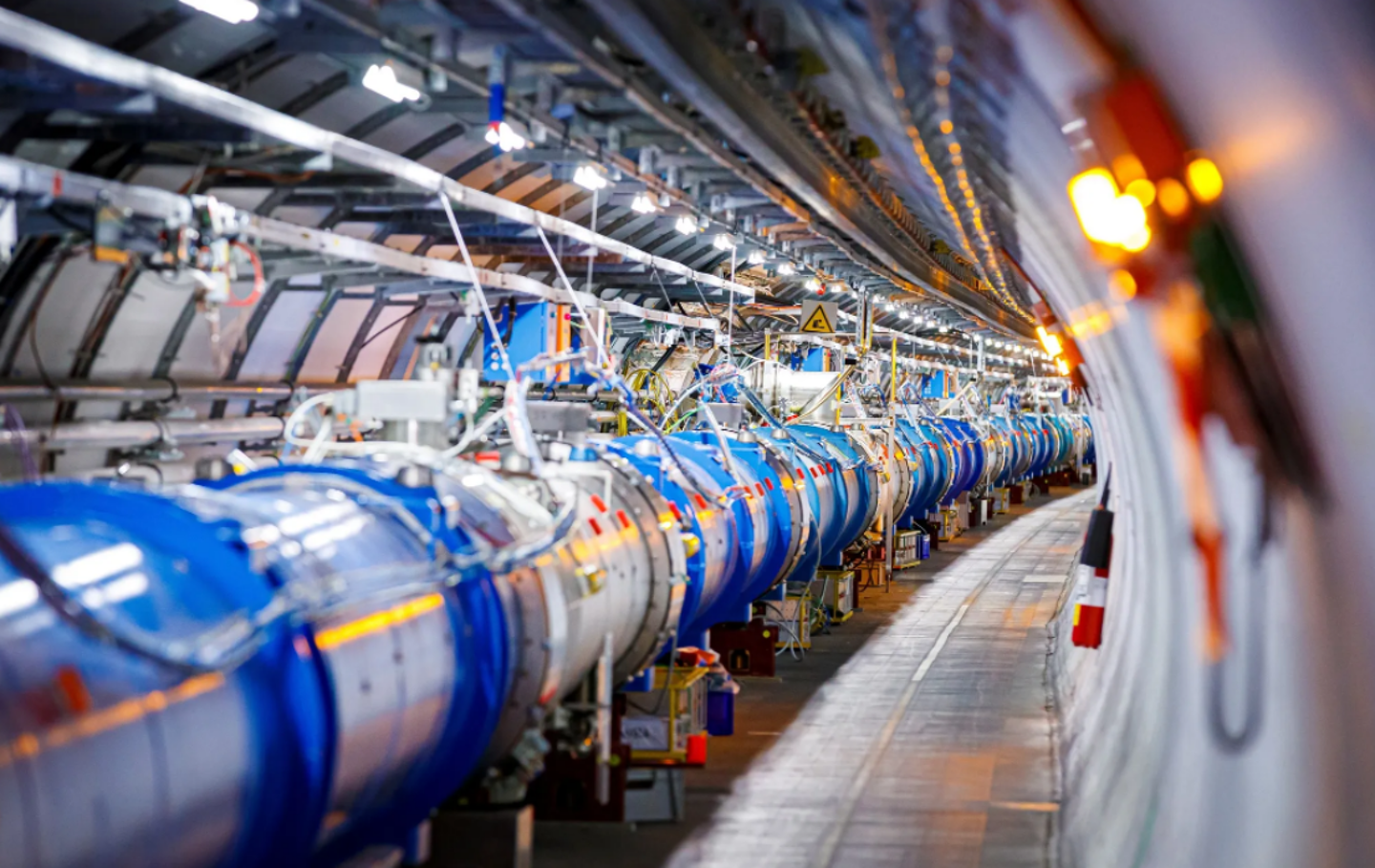 L'accélérateur de particules du CERN (à Genève).