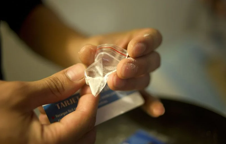 Décès d'un jeune homme lors d'une soirée "chemsex" à Tourcoing: deux quinquagénaires mis en examen