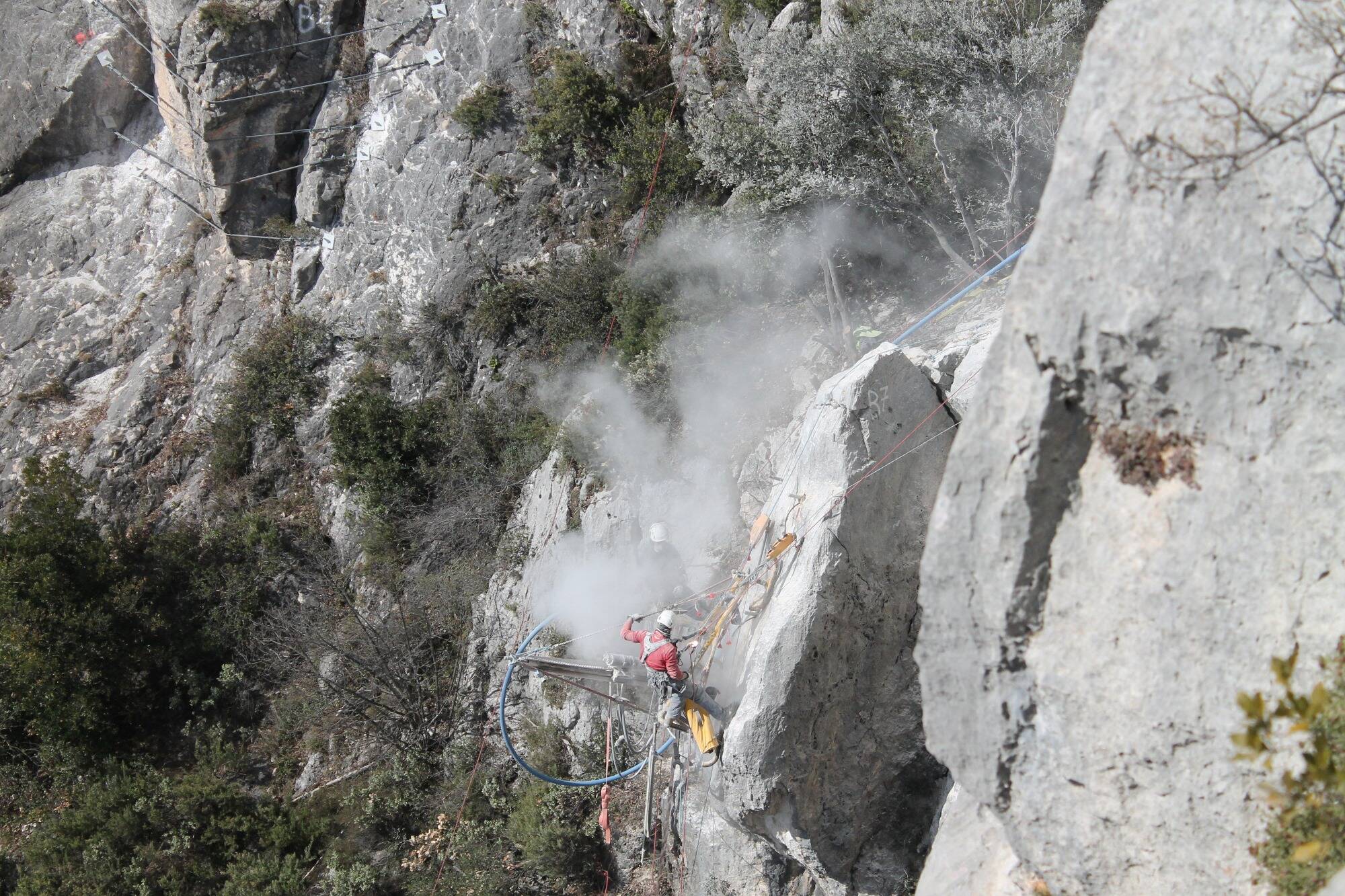 Le cordiste était mort après une chute d'une dizaine de mètres sur un chantier de la région niçoise: l'affaire mise en délibéré